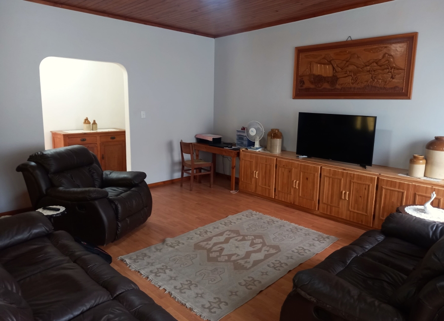 3 Bedroom Property for Sale in Sedgefield Central Western Cape